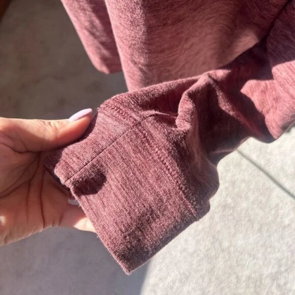 Joe fresh Burgundy size L long sleeve top - Picture 4 of 7